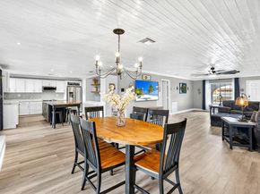 11280 NW 26th St, Plantation FL 33323