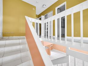 9907 NW 9th St Cir 1520, Miami FL 33172