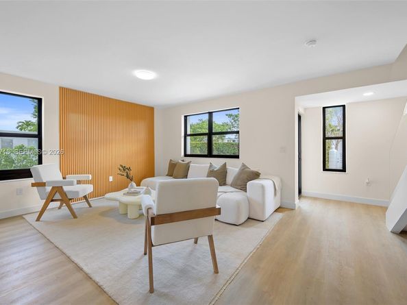 7996 Crespi Blvd, Miami Beach FL 33141