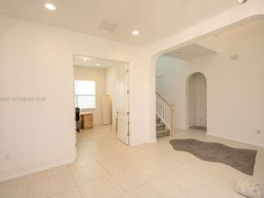 11824 SW 13th Ct, Pembroke Pines FL 33025