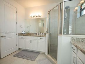 11824 SW 13th Ct, Pembroke Pines FL 33025