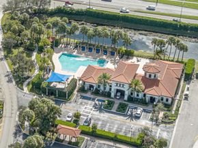 11824 SW 13th Ct, Pembroke Pines FL 33025