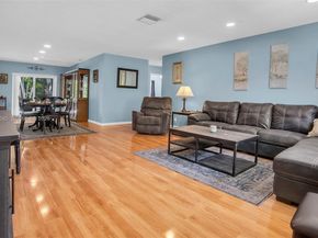 7481 NW 11th Pl, Plantation FL 33313