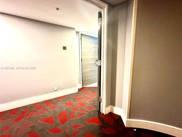 2670 E Sunrise Blvd 311, Fort Lauderdale FL 33304