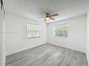 6416 Perry St, Hollywood FL 33024