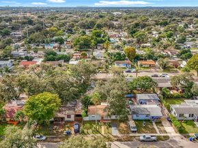 6416 Perry St, Hollywood FL 33024