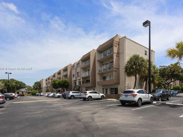 7725 SW 86th St A1313, Miami FL 33143