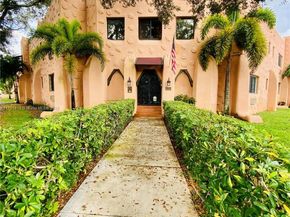 200 Azure Way, Miami Springs FL 33166