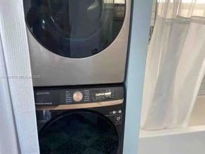 213 N E St, Lake Worth FL 33460