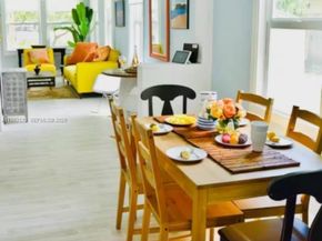 213 N E St, Lake Worth FL 33460