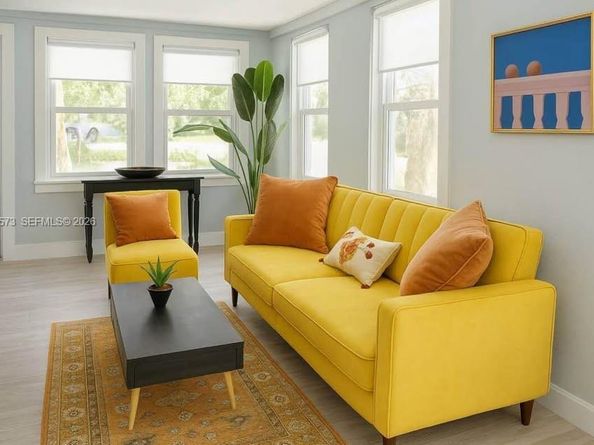 213 N E St, Lake Worth FL 33460