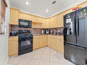 14761 Pierce St, Miami FL 33176