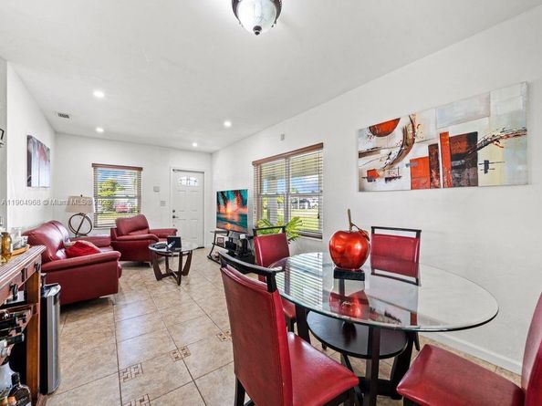 14761 Pierce St, Miami FL 33176