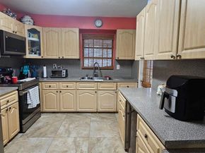 243 NW 62nd Ct, Miami FL 33126