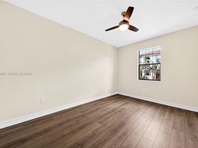 11616 SW 13th Ln, Pembroke Pines FL 33025