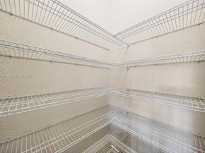 11616 SW 13th Ln, Pembroke Pines FL 33025