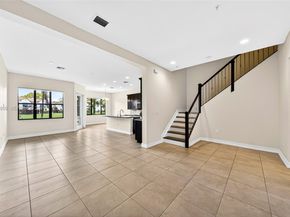 11616 SW 13th Ln, Pembroke Pines FL 33025