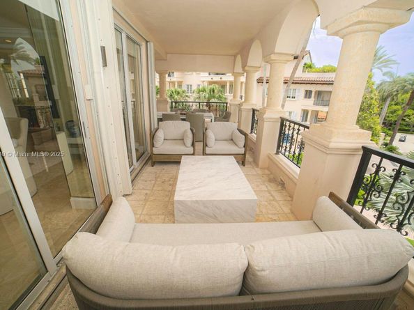19237 Fisher Island Dr 19237, Miami Beach FL 33109