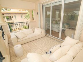 19237 Fisher Island Dr 19237, Miami Beach FL 33109