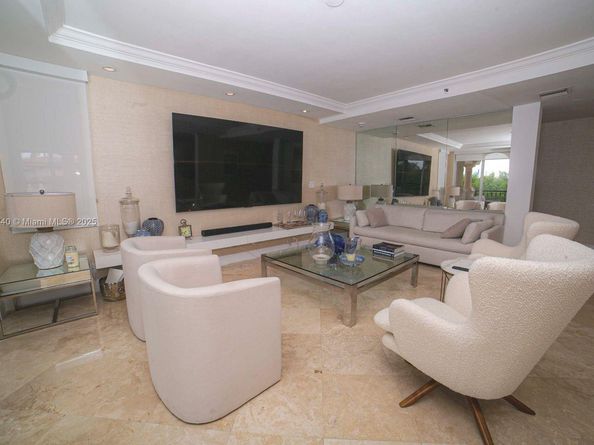 19237 Fisher Island Dr 19237, Miami Beach FL 33109