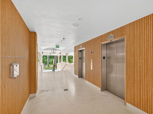 19237 Fisher Island Dr 19237, Miami Beach FL 33109