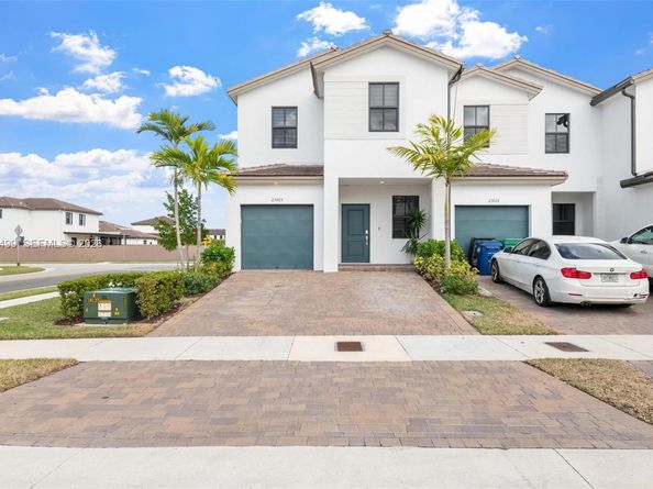 23005 SW 128th Pl, Miami FL 33170