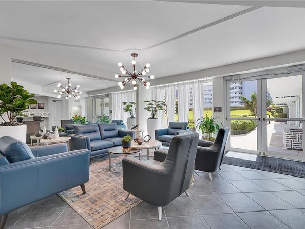 1900 S Ocean Dr 406, Fort Lauderdale FL 33316