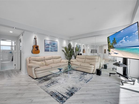 1900 S Ocean Dr 406, Fort Lauderdale FL 33316