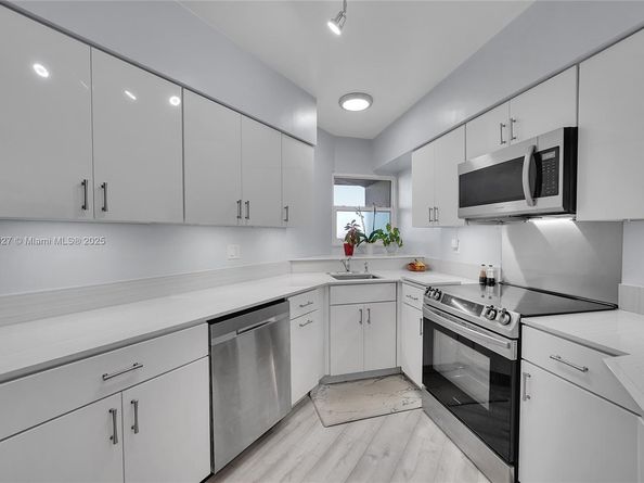 1900 S Ocean Dr 406, Fort Lauderdale FL 33316