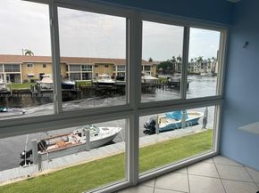 930 SE 9th Ave 11, Pompano Beach FL 33060