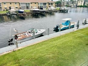 930 SE 9th Ave 11, Pompano Beach FL 33060
