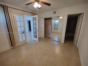 616 Executive Center Dr 107, West Palm Beach FL 33401