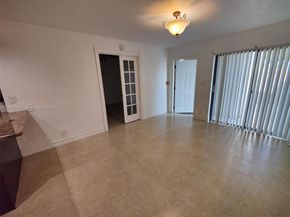 616 Executive Center Dr 107, West Palm Beach FL 33401