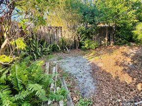 2051 NE 25th Ave, Pompano Beach FL 33062