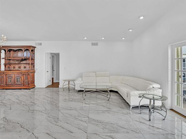12904 Banyan Rd, North Miami FL 33181