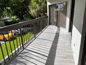 8820 SW 132nd Pl 203DS, Miami FL 33186