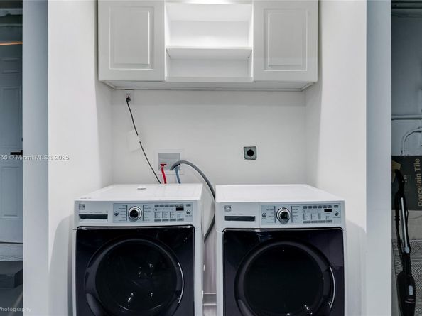 1120 NE 86th St, Miami FL 33138