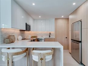 1120 NE 86th St, Miami FL 33138