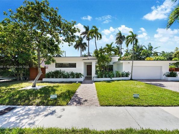 1120 NE 86th St, Miami FL 33138