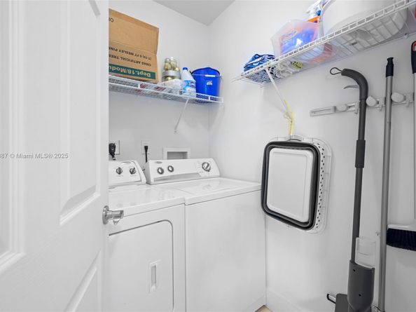 3001 NE 185 St 613, Aventura FL 33180