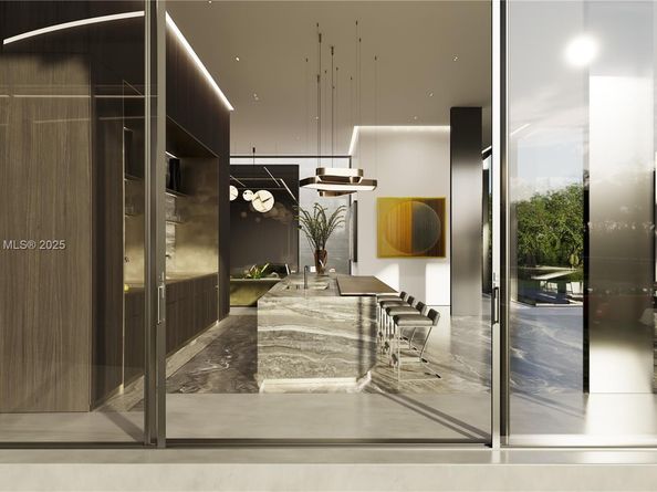 2186 SW 117 Ave, Davie FL 33330