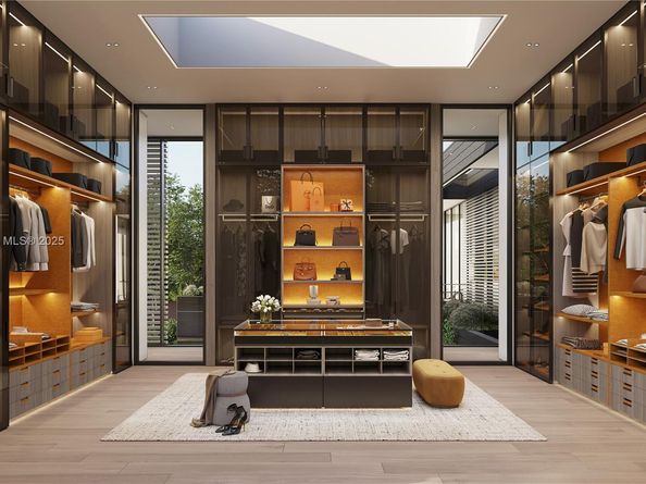 2186 SW 117 Ave, Davie FL 33330