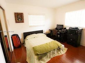 Undisclosed Address #A11937047, North Miami FL 33161