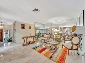 244 NW 43rd St, Miami FL 33127