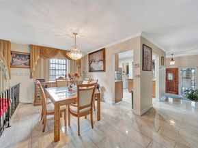 244 NW 43rd St, Miami FL 33127