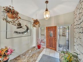 244 NW 43rd St, Miami FL 33127