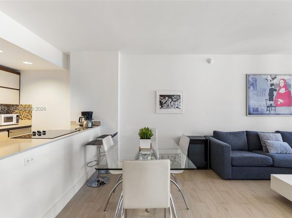 2155 Washington Ct 401, Miami Beach FL 33139