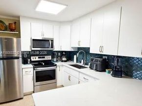11321 SW 162nd Ter, Miami FL 33157