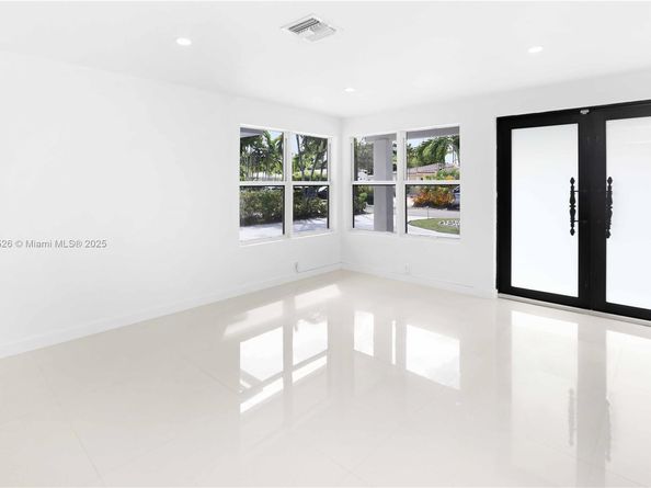 1429 Rodman St, Hollywood FL 33020