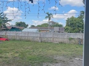 3430 SW 105th Ave, Miami FL 33165